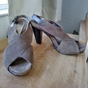 Sofft Leather (Suade) Crisscross Sandal, sz 7M